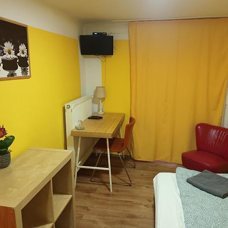 Deniz Guesthouse ブダペスト エクステリア 写真